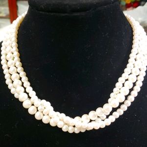 NWT WHBM pearl twist